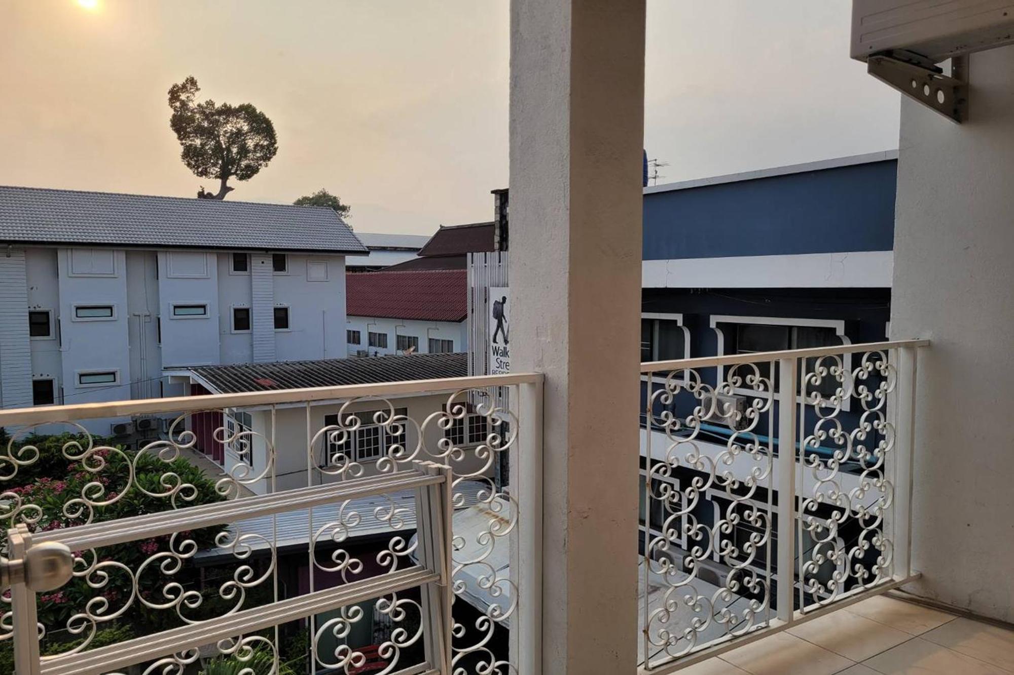 Asaya House Otel Chiang Mai Dış mekan fotoğraf